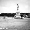 Monumento ai Caduti di Morciano di Leuca, come si presentava negli anni '50.