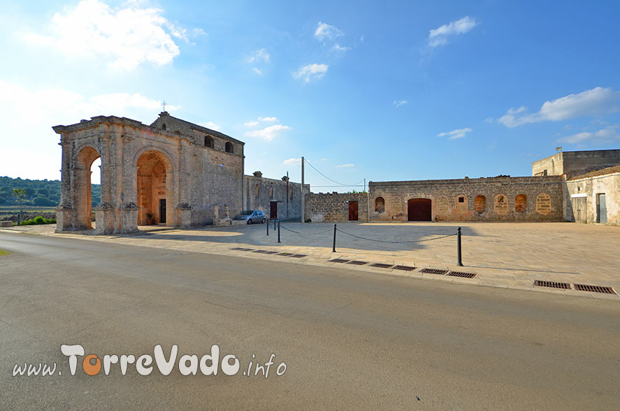 piazza leuca piccola in Puglia