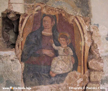 Monolite Madonna di Costantinopoli Morciano